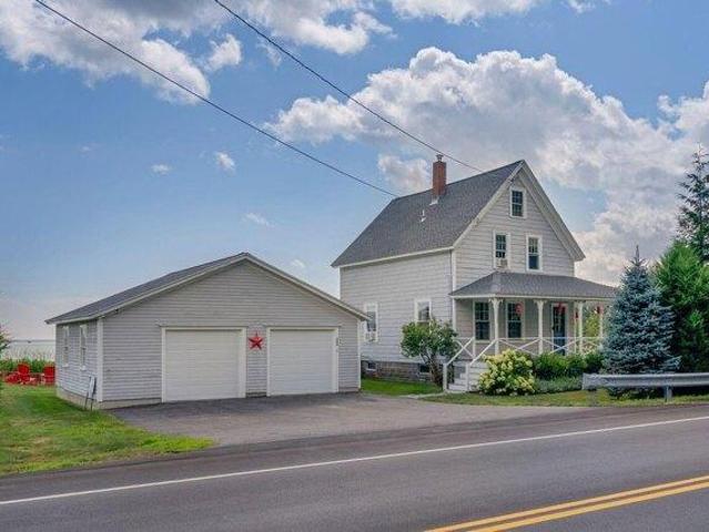 House for sale in Kennebunk, Maine