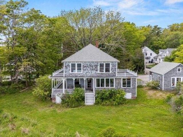 House for sale in Kennebunkport, Maine