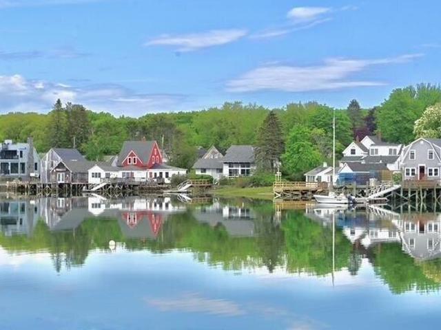 House for sale in Kennebunkport, Maine