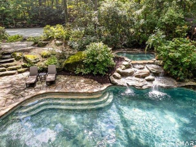 House for sale in Killingworth, Connecticut