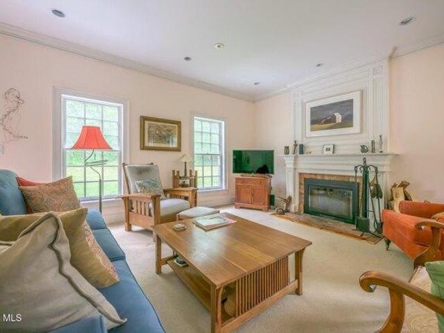 House for sale in Kinderhook, New York