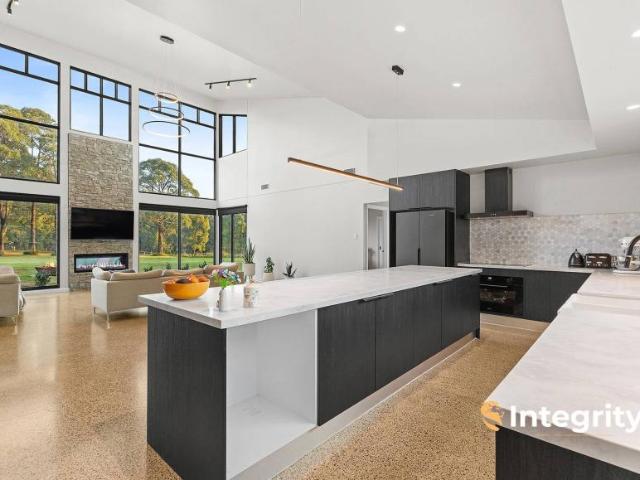 House for rent in Kinglake West, Victoria