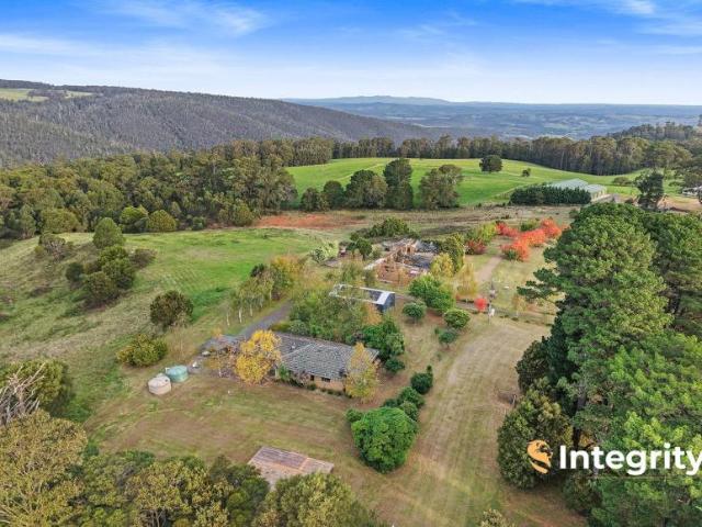 House for rent in Kinglake West, Victoria
