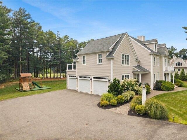 House for sale in Kingston, Plymouth County