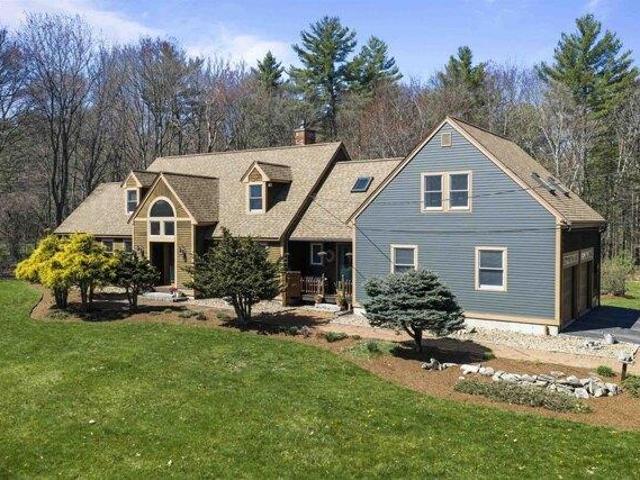 House for sale in New Hampshire