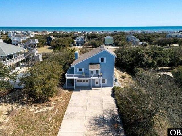 House for sale in Kitty Hawk, North Carolina