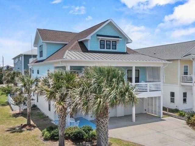 House for sale in Kure Beach, North Carolina