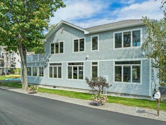 House for sale in Plummer Point, Laconia