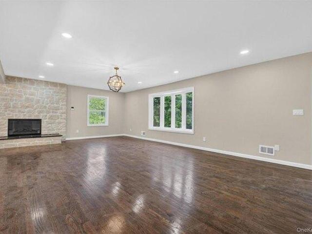 House for sale in New York