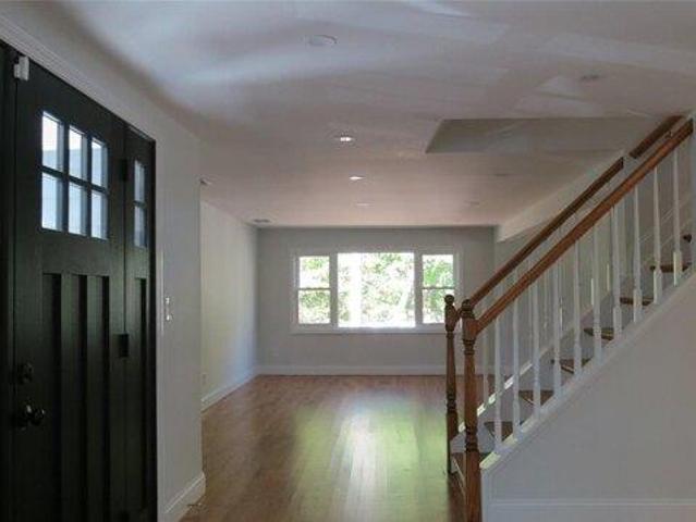 House for sale in Smithtown, New York