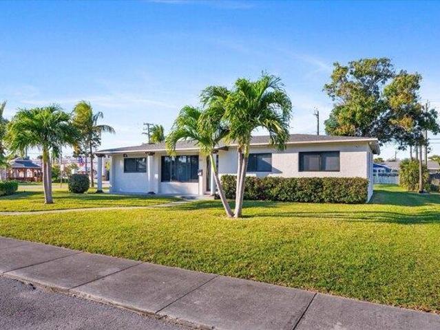 House for sale in Lake Park, Florida