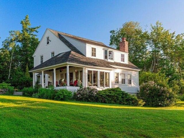 House for sale in Maine