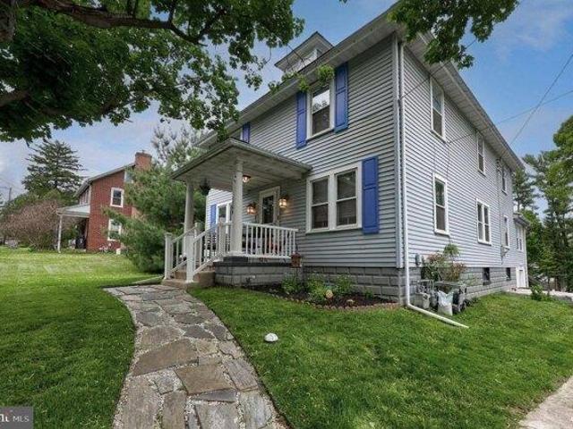 House for sale in Eden, Pennsylvania