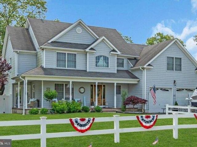 House for sale in Lanoka Harbor
