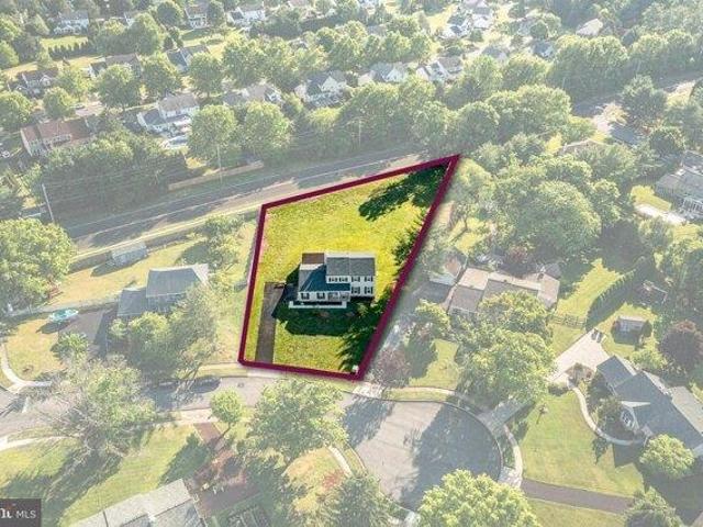 House for sale in Fairview Village, Pennsylvania