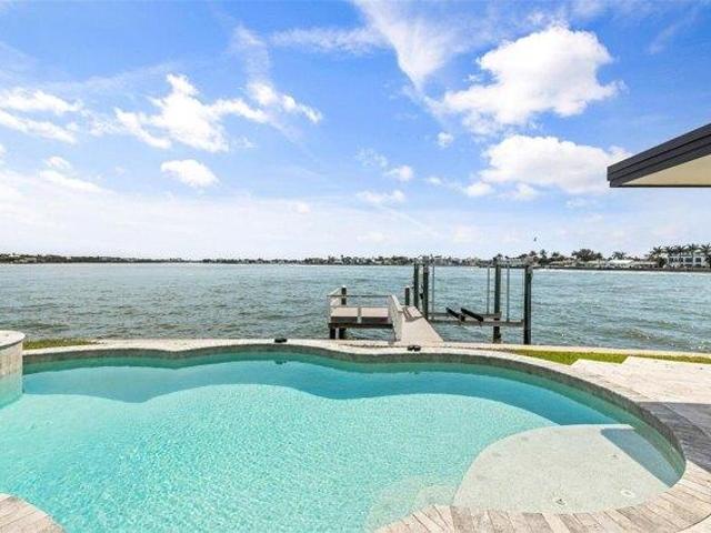 House for sale in Largo, Florida