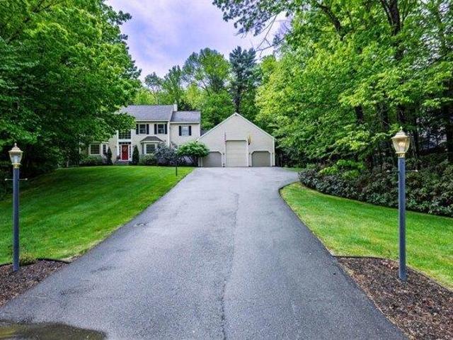 House for sale in New Hampshire