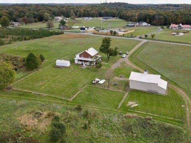 House for sale in Leesburg, Virginia