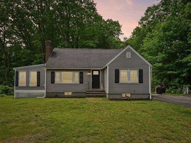 House for sale in Leicester, Massachusetts