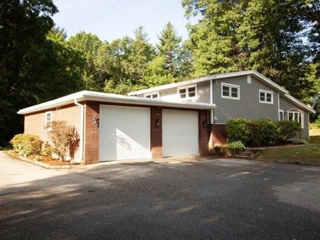 House for sale in Leicester, Massachusetts