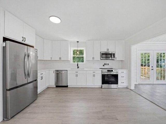 House for sale in Leicester, Worcester County