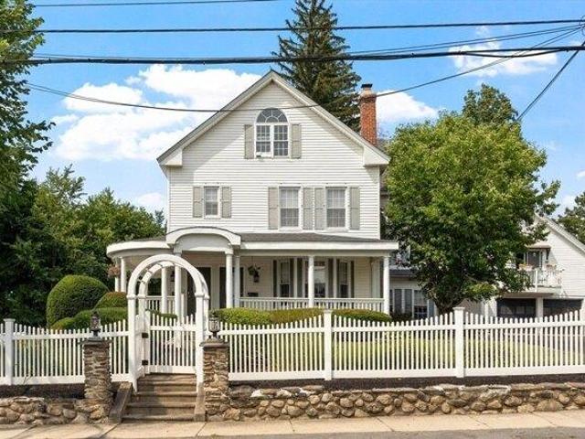 House for sale in Leominster, Massachusetts