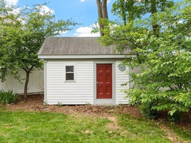 House for sale in Leominster, Massachusetts