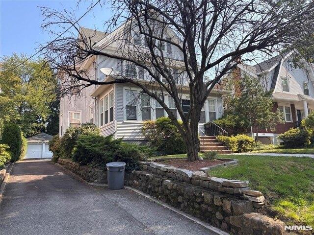 House for sale in Leonia, Bergen County