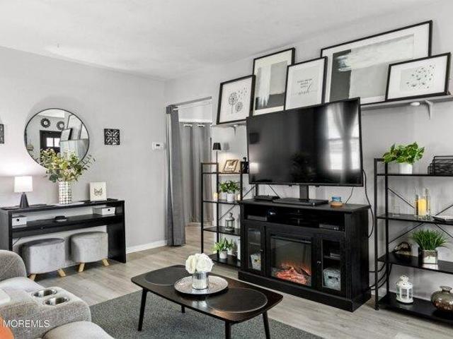 House for sale in Linden, New Jersey