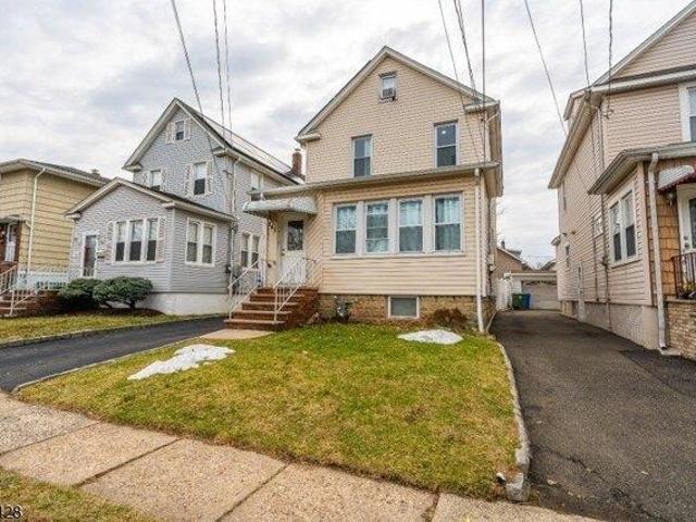 House for sale in Linden, New Jersey