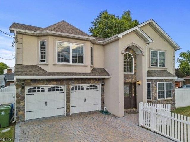 House for sale in Cranford, New Jersey