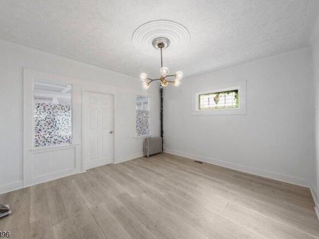 House for sale in Linden, New Jersey