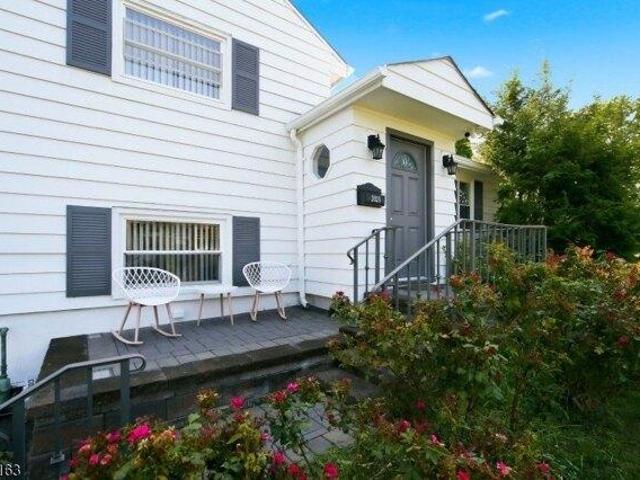 House for sale in Linden, New Jersey