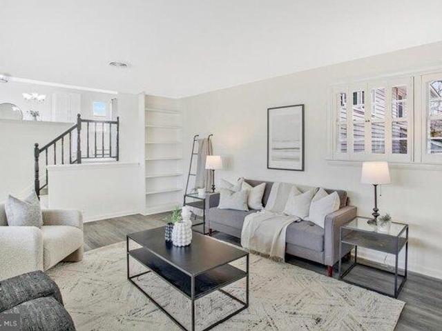 House for sale in Linthicum Heights