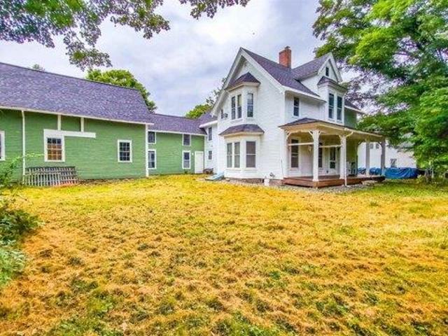 House for sale in New Hampshire
