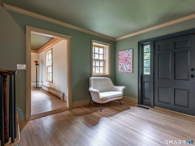 House for sale in Litchfield Historic District, Litchfield