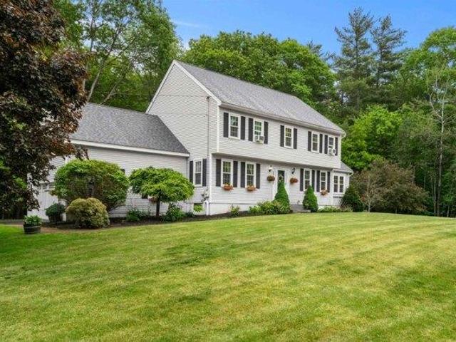 House for sale in New Hampshire