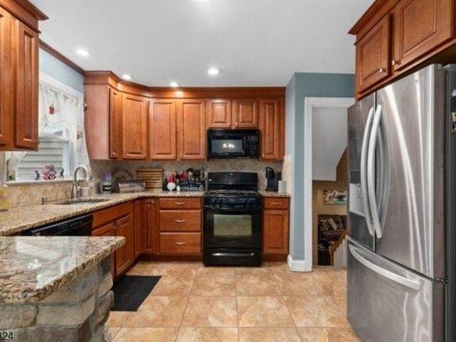 House for sale in Passaic, New Jersey