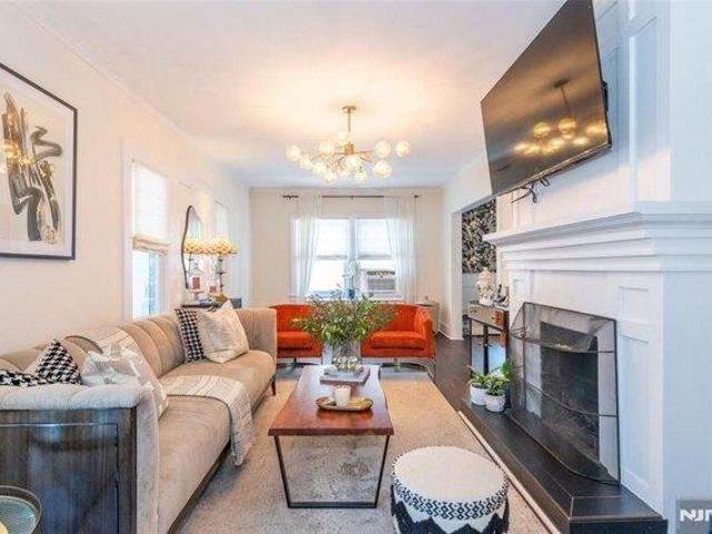 House for sale in Passaic, New Jersey