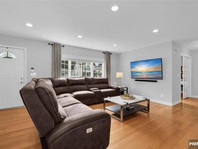 House for sale in Cedar Falls Manor, Little Falls