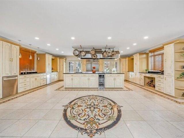House for sale in Queens, Arverne