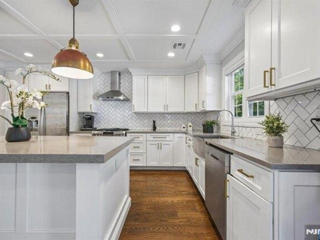 House for sale in Livingston, New Jersey