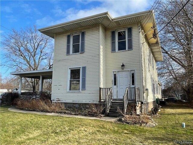 House for sale in Niagara, New York