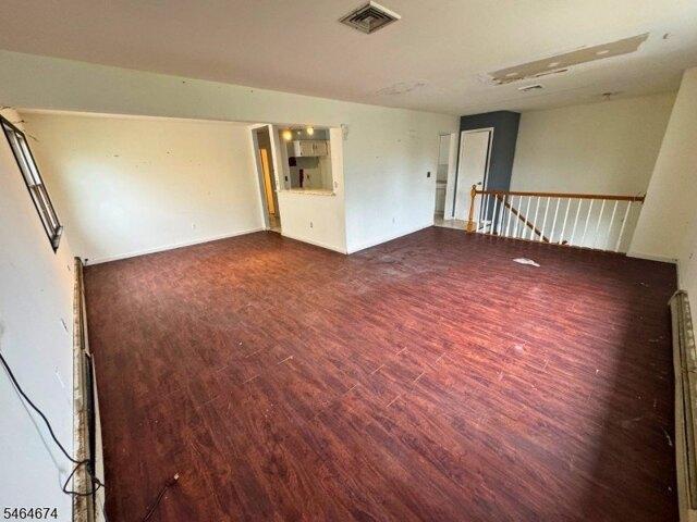 House for sale in Lodi, Bergen County