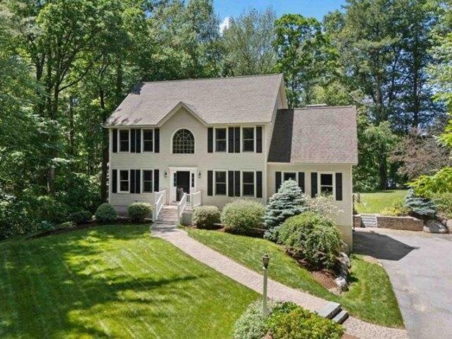 House for sale in New Hampshire