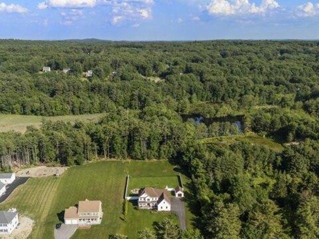 House for sale in New Hampshire