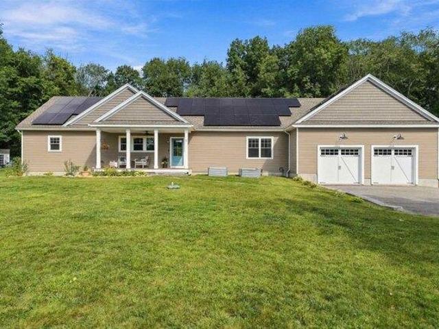 House for sale in New Hampshire