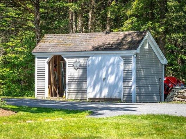 House for sale in Londonderry, Vermont