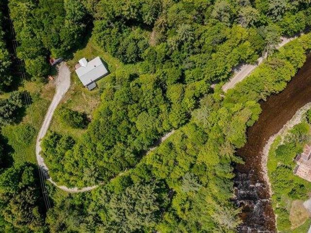 House for sale in Londonderry, Vermont
