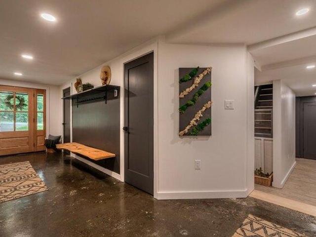 House for sale in Londonderry, Vermont